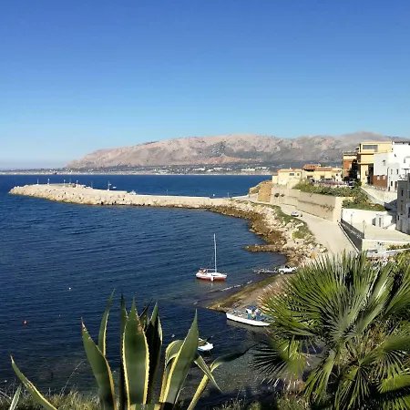 Holiday home Casa Vacanze Giuseppe *