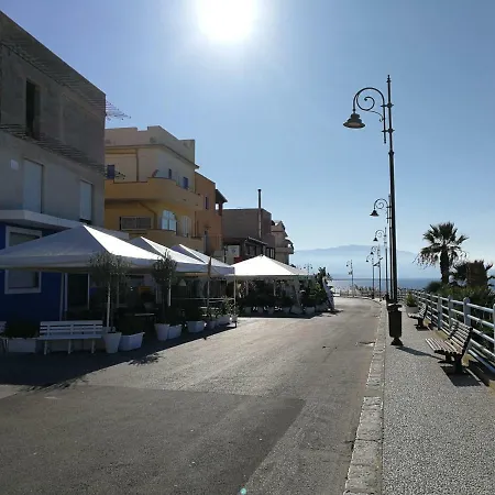 Casa Vacanze Giuseppe *